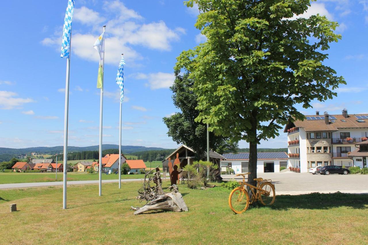 Landhotel Kastanienhof Georgenberg Buitenkant foto